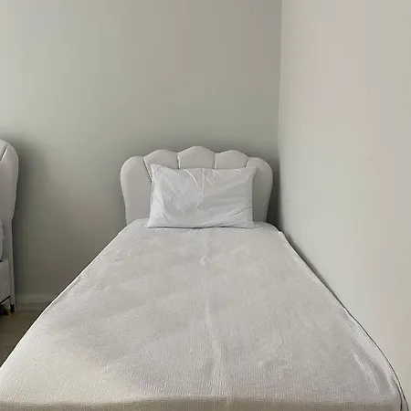 Demirtas House Apartamento *