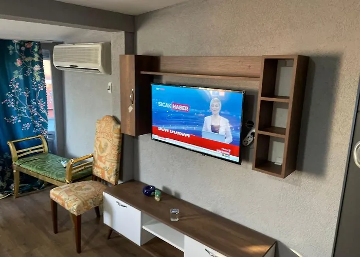 公寓 Demirtas House *